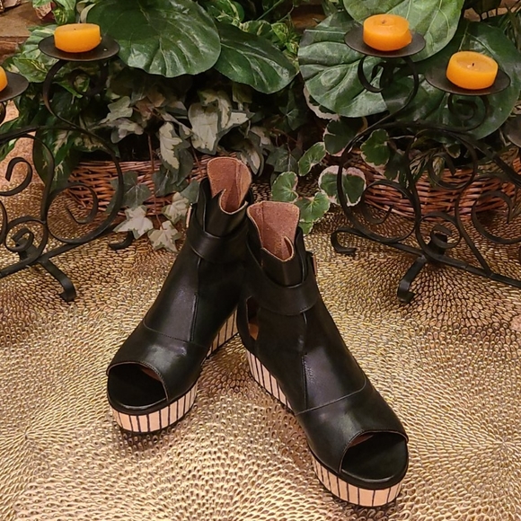 Thakoon Addition Sky 2 Platform Booties - Picture 2 of 16